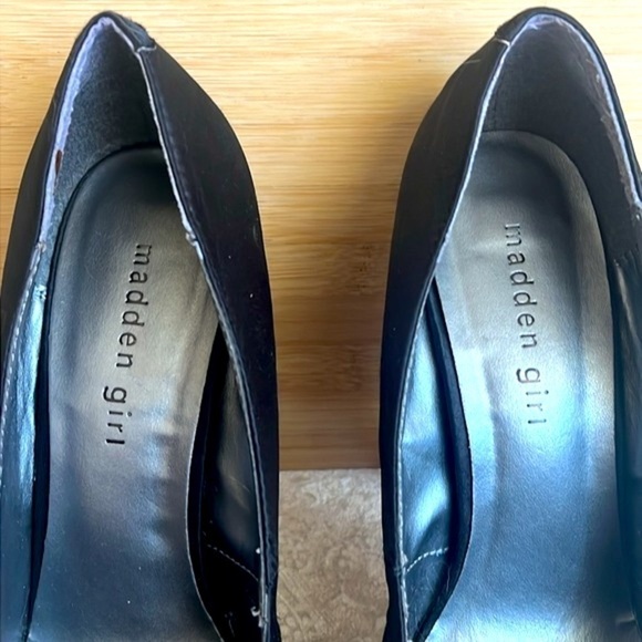 Steve Madden Black 5" High Heels Platform Pumps Satin Black Glitter Sexy Formal - Picture 6 of 16